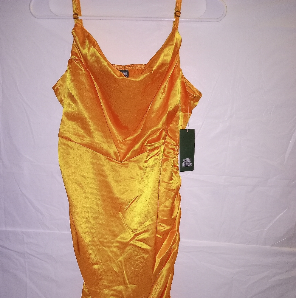 ORANGE DRESS